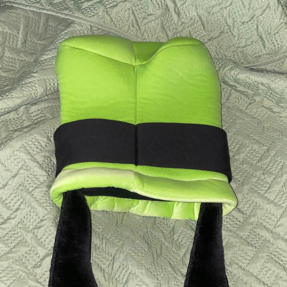 Disney Goofy Hat - Neon Green and Black - Picture 4 of 7
